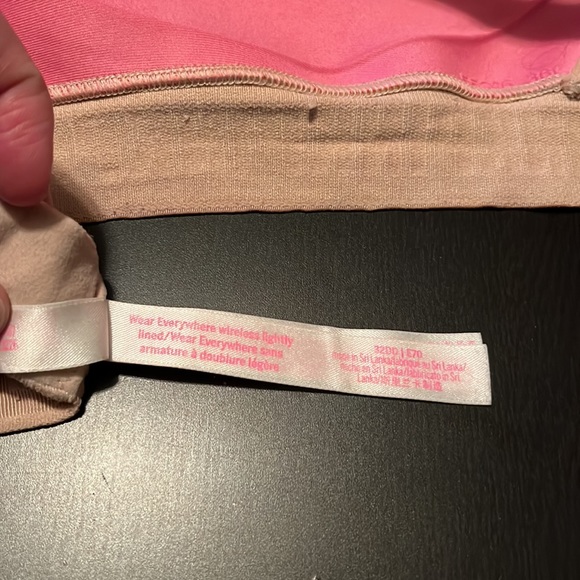 Nude Cross Back Victoria’s Secret PINK Bra - Picture 5 of 8